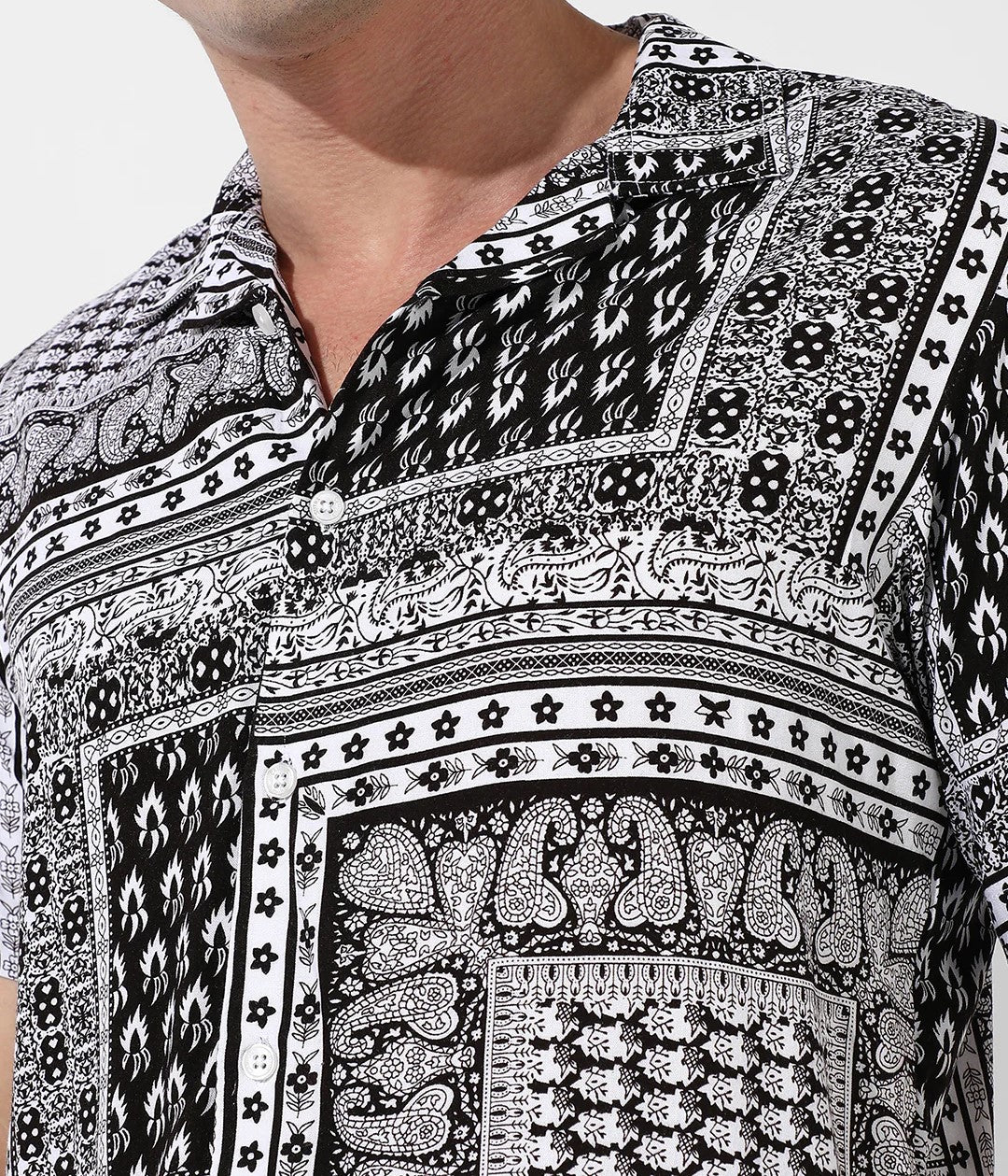 Men’s Black & White Printed Co-ord Set – Short Sleeve Shirt & Shorts Combo