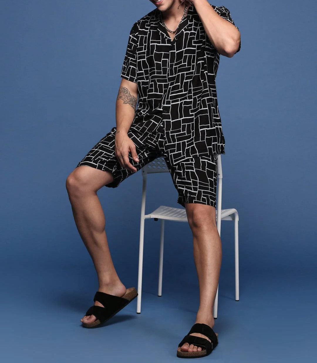 Men’s Abstract Grid Co-ord Set – Black Short Sleeve Shirt & Shorts